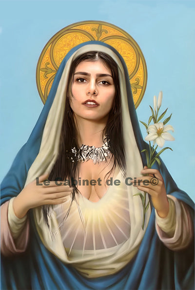 Sante Mia Khalifa